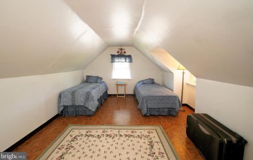 117 Jeremiah Ave, Trenton NJ 08610-6537 exterior