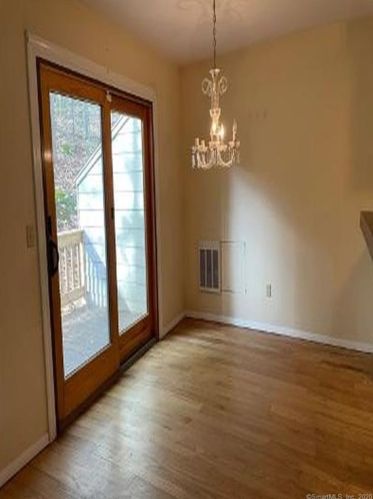 203 Ledge Dr, Torrington, CT 06790-2241
