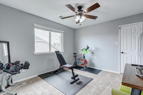 9306 Wheatfield Ln, Richmond TX 77469-5358 exterior