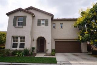 828 Toulouse Ln, Clovis, CA 93619-7685
