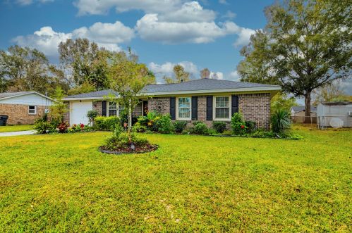 4415 Farmwood St, Ladson, SC 29456-3744