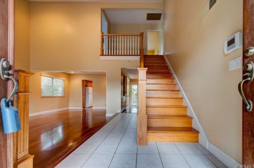 14901 Dahlquist Rd, Irvine CA  92604-2961 exterior