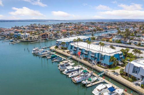 63 Montego Ct, San Diego, CA 92118-3248