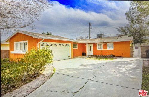 1346 Avenue, Lancaster, CA 93534-7400