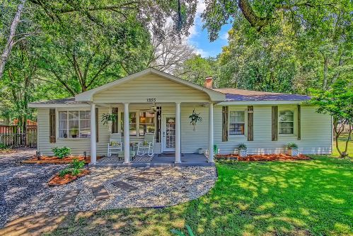 1855 Staffwood Rd, Johns Island, SC 29455-8139