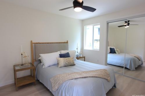 2485 Booth Rd, Honolulu HI  96813-1362 exterior