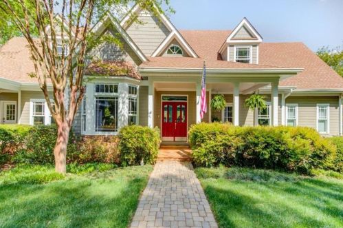 1126 Shoreline Dr, Jefferson GA  30549-2142 exterior