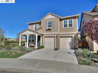 4975 Houlton Ct, Pleasanton, CA 94568-4842