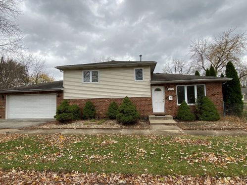 14556 Central Park Ave, Crestwood, IL 60445-2963