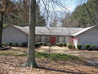 2727 Camp Mitchell Rd, Loganville, GA 30052-2167