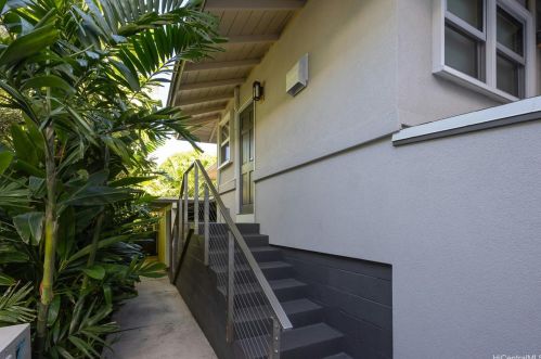 3112 Mokihana St, Honolulu HI  96816-1203 exterior