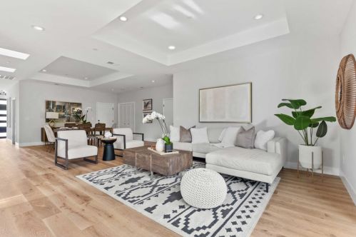 1766 Wagner Ave, Mountain View CA  94043-3049 exterior