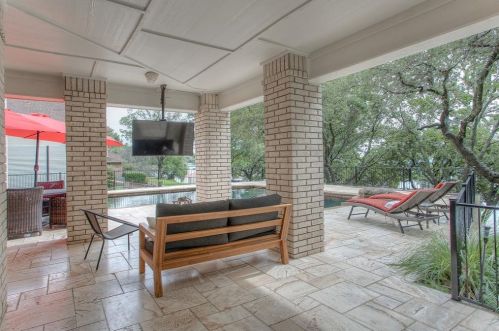 53 Harbour Pt Cir, Fort Worth TX  76179-3256 exterior