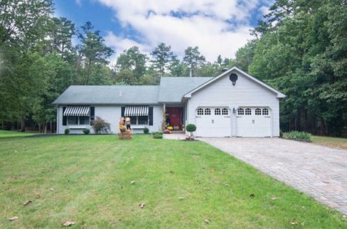 9 Aspen Ct, Jackson Twp, NJ 08527-4903