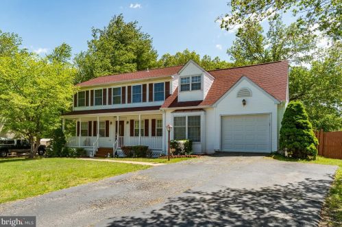 13981 Ruler Ct, Woodbridge, VA 22193-3733