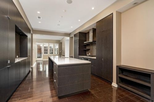 2912 Hermance Dr, Atlanta GA  30319-2704 exterior