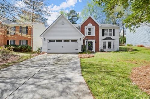 52 Bridle Ln, Marietta, GA 30068-4934
