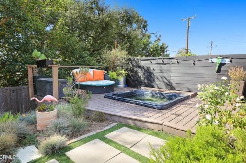 2358 Caracas St, Glendale CA  91214-3003 exterior