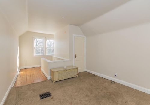 1418 Covedale Ave, Cincinnati OH  45238-3815 exterior