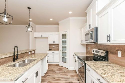 5616 Diaz Ave, Fort Worth TX  76107-5910 exterior