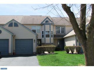 10 Fern Ct, Trenton, NJ 08690-3321
