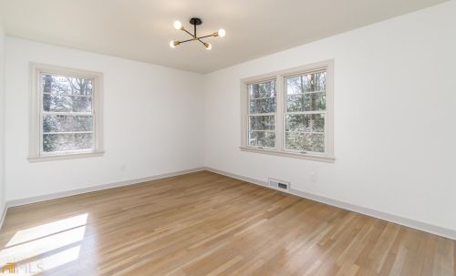 2605 Kimmeridge Dr, Atlanta GA  30344-3020 exterior