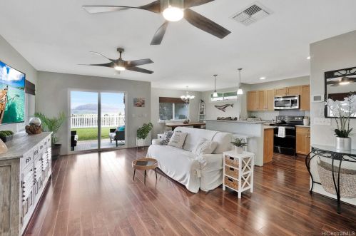 87-1146 Anaha St, Nanakuli, HI 96792