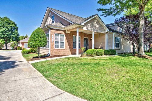403 Commonwealth Cir, Newnan, GA 30263-7808