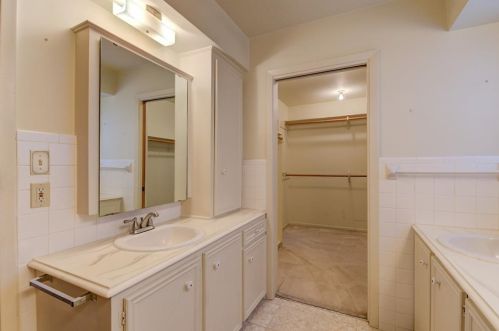 46 Ivy Ct, Conroe TX  77304-1205 exterior