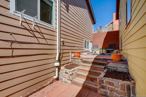 275 Settlement Ln, Elizabeth, CO 80107-7585