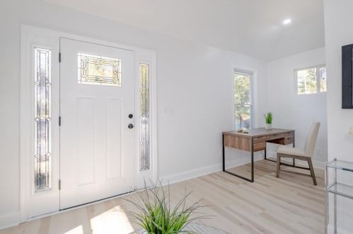 763 Center Hill Ave, Atlanta GA  30318-6236 exterior