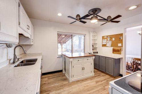 4070 Dartmouth Ave, Denver CO  80222-6861 exterior