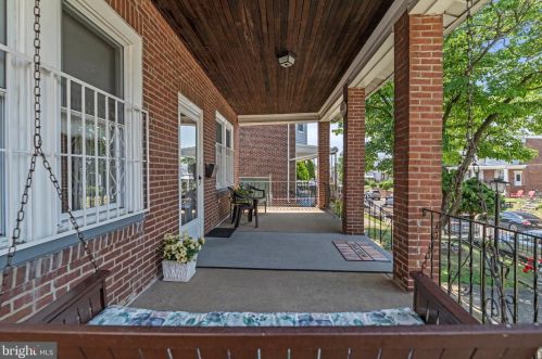 6729 Jackson St, Philadelphia PA  19135-2210 exterior