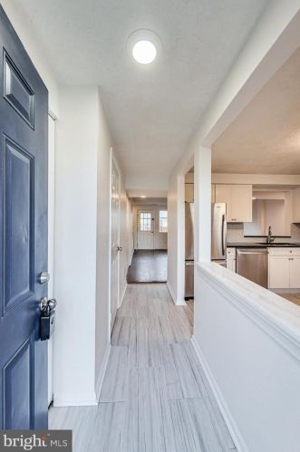 7 Leatherwood Ct, Burtonsville, MD 20866-1326