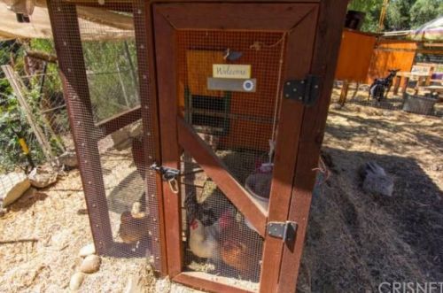 1319 Gonzales Rd, Simi Valley CA exterior