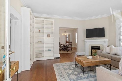 320 Ferguson St, Atlanta GA  30307-2085 exterior