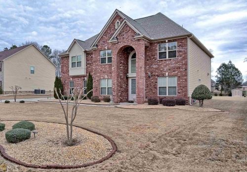 569 Heirloom Dr, Hampton, GA 30228-2395