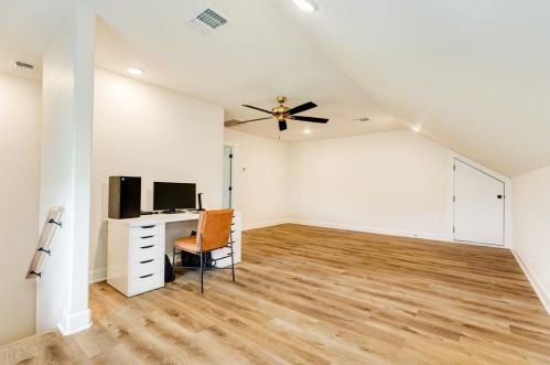 713 Longhorn Trl, Angleton TX 77515-9623 exterior