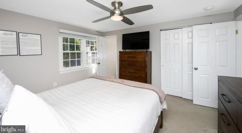 299 Maple Ave, Haddonfield NJ 08033-1436 exterior