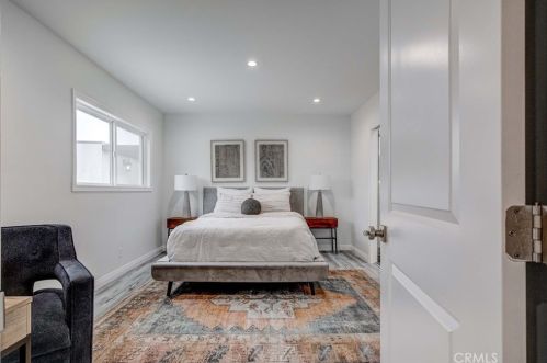 13226 Jefferson Ave, Hawthorne CA  90250-5927 exterior