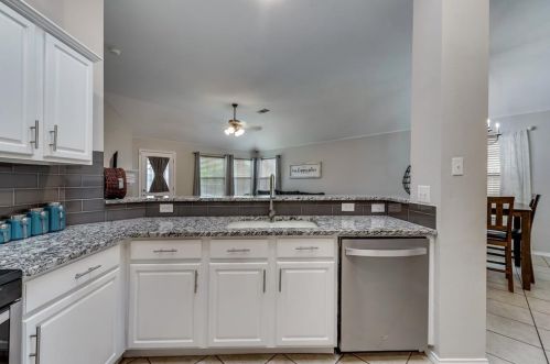 509 Flowering Plum Ln, Fort Worth TX  76140-6558 exterior