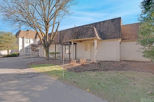 31 Nicole Ter, Edison, NJ 08820-4047