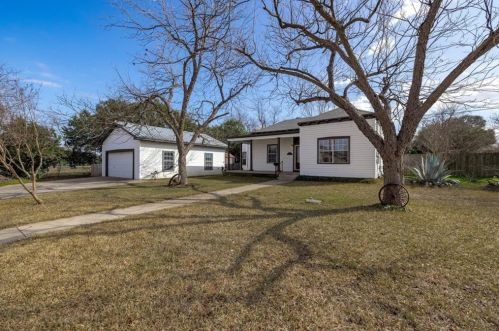 804 8th St, Georgetown, TX 78626-5406