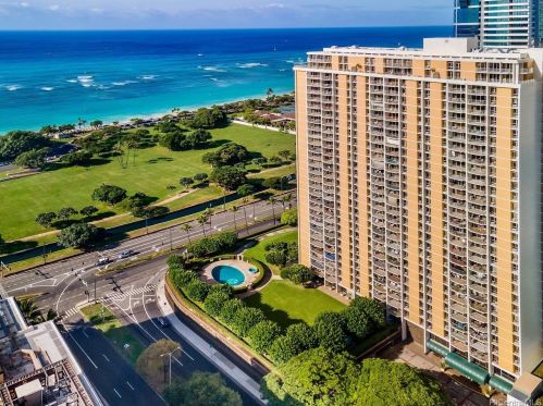1350 Ala Moana Blvd, Honolulu HI  96814-4215 exterior
