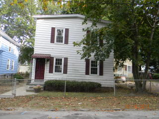 12 Elmore Ave, Woonsocket, RI 02895-6522