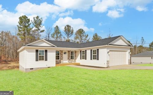 2310 Sunshine Rd, Toccoa, GA 30577-0048