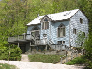 598 Lake Rd, Grahamville VT  05149-9612 exterior