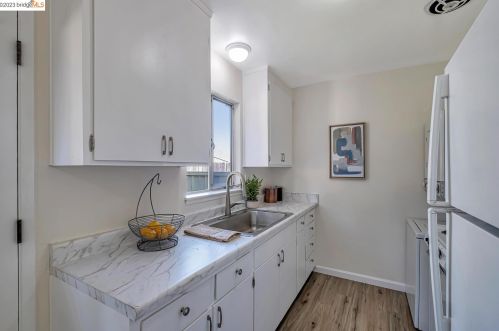 476 Craven Ct, Hayward, CA 94541-7328