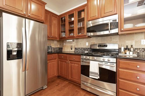 364 Applegate Dr, Valley Home CA  95361-8285 exterior