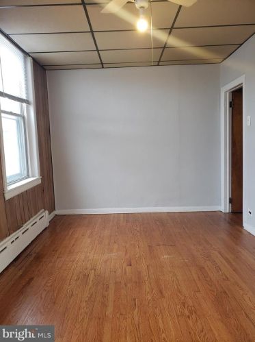 1813 19 St, Philadelphia PA  19146-1438 exterior